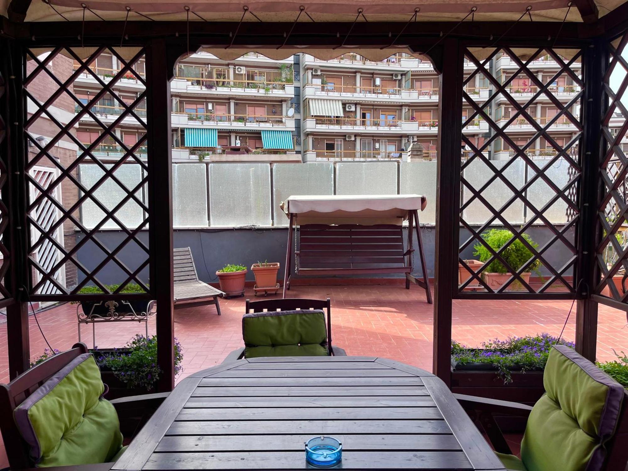 Terrace Nuovo Salario Apartment Rom